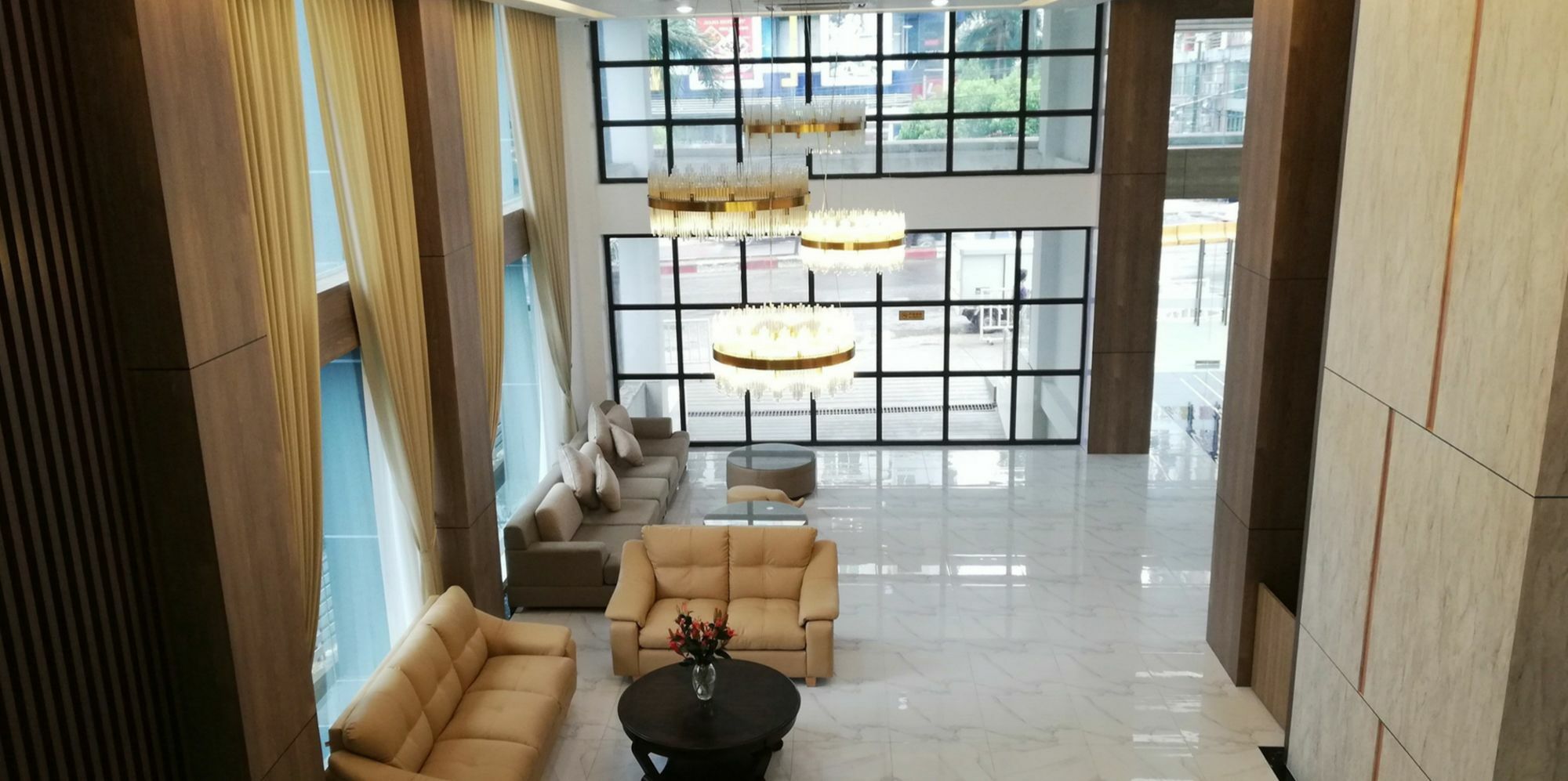 יאנגון 8 Mile Hotel מראה חיצוני תמונה